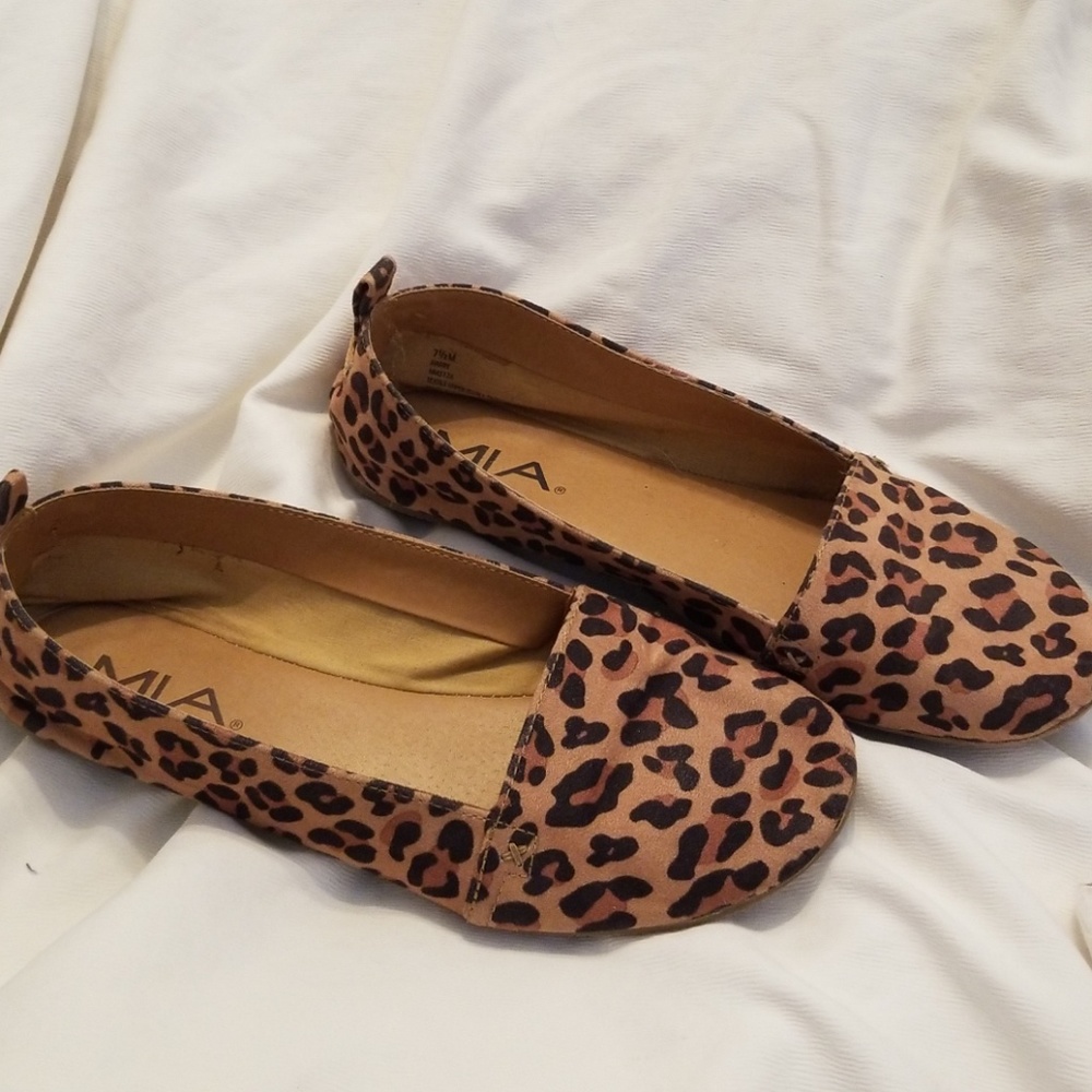 MIA Leopard Print Flats